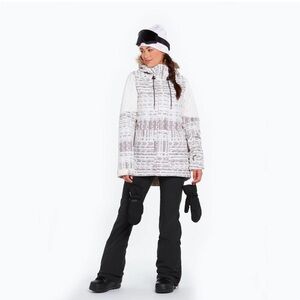 Insulated ski jacket